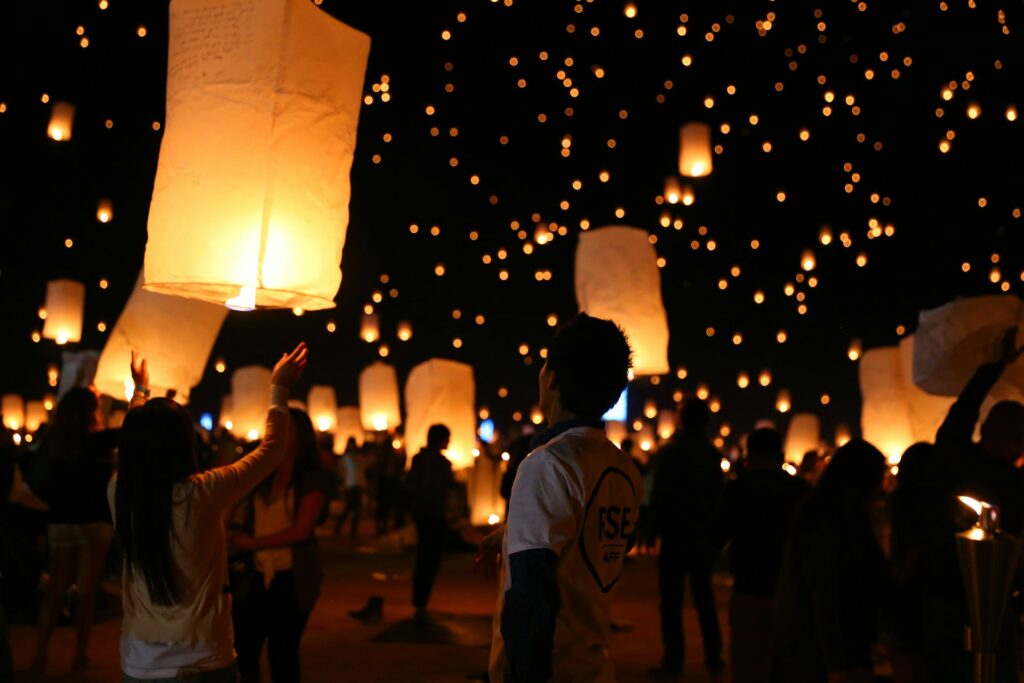 Discover the Magic of Thailand’s Yi Peng Lantern Festival